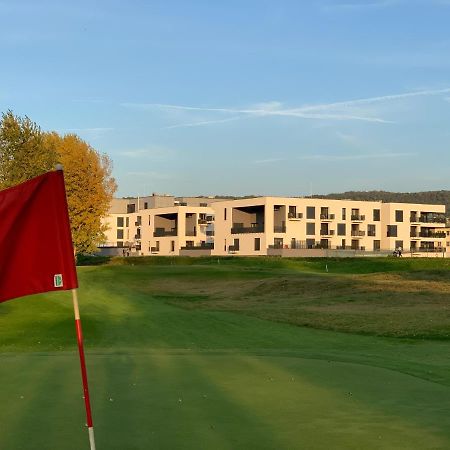 Greenbay Golf Apartments Trenčín エクステリア 写真