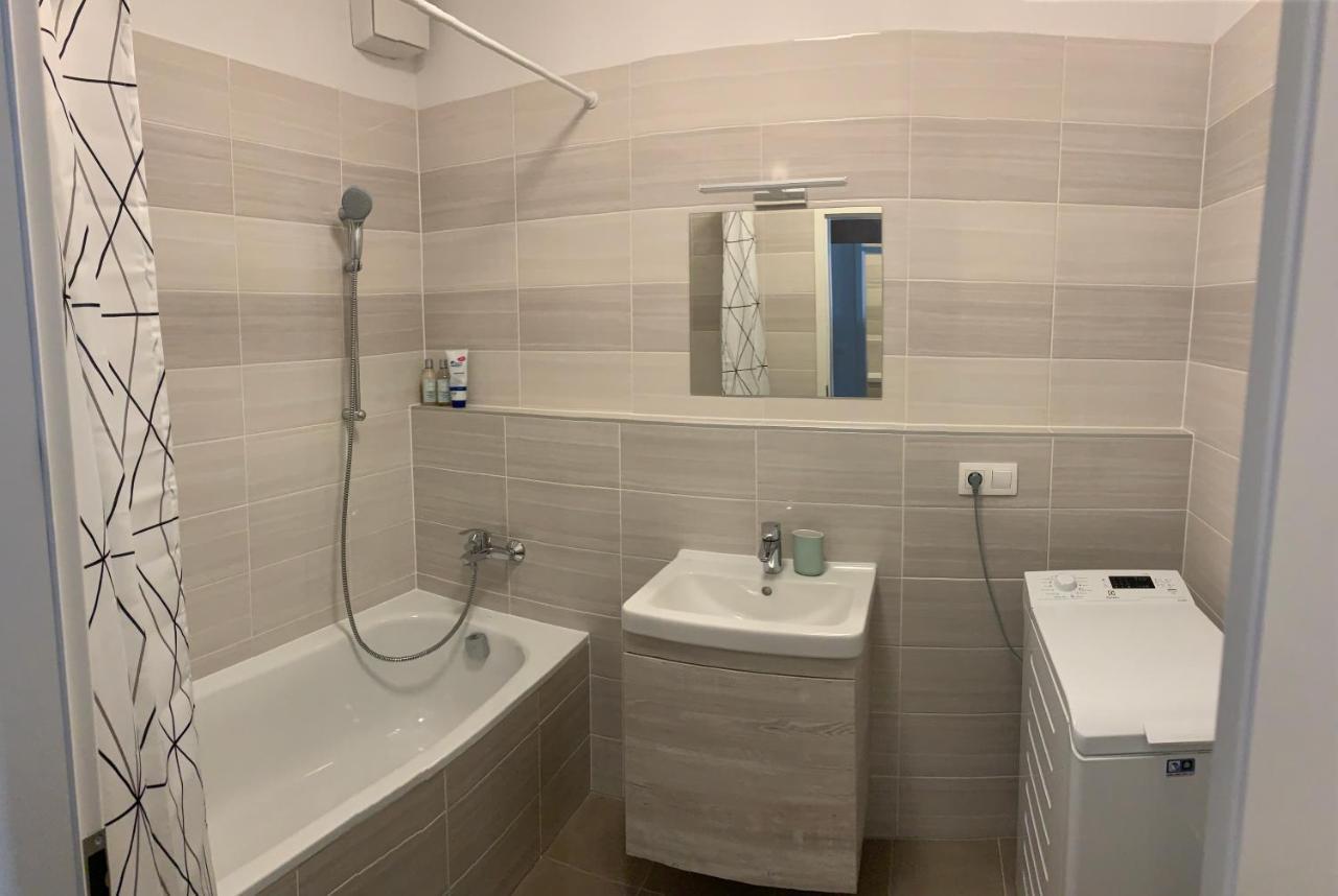 Greenbay Golf Apartments Trenčín エクステリア 写真