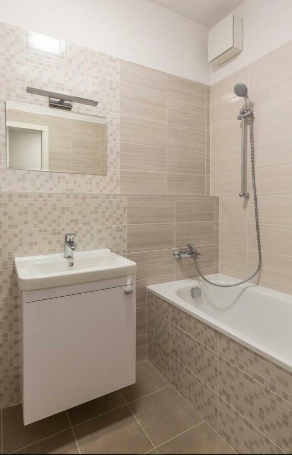 Greenbay Golf Apartments Trenčín エクステリア 写真